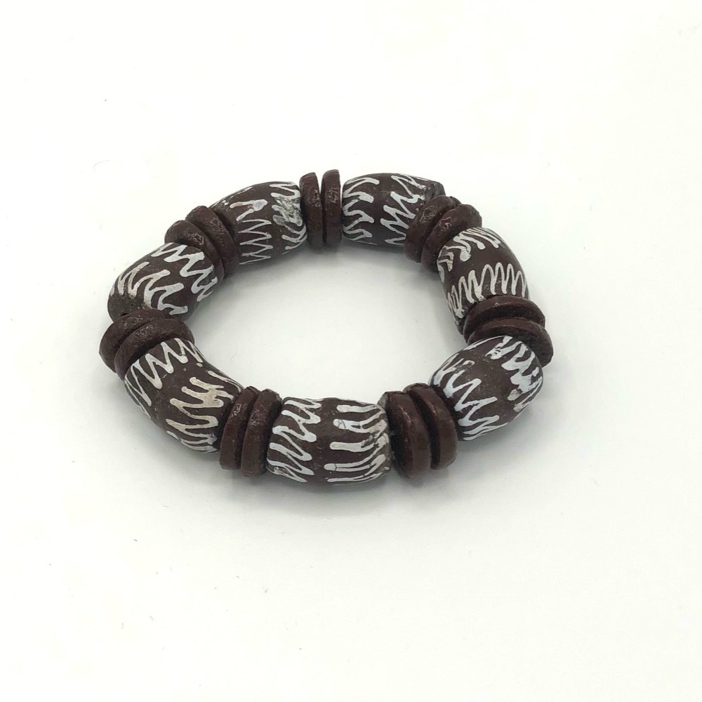 Bracelet African Trade Bead Striped Brown White 6”
